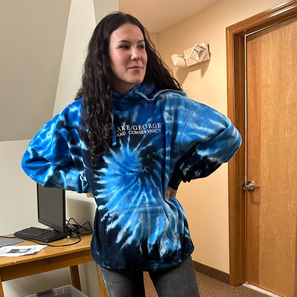 Leah_tie-dye_grande.jpg?v=